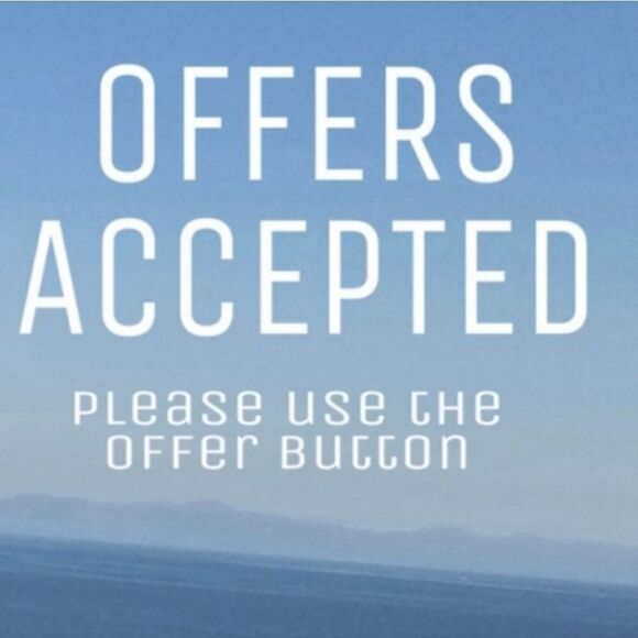 $5 Item! Brody Myles Floral Crepe Fabric Sleeveless Cuffed Top - SEE SIZE NOTES - Picture 5 of 6